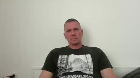 Snapshot of nikan77 chatting on 03-12-26, 08:09 nikan77 online show from 03-12-26, 08:09