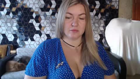 Snapshot of nikaskylink chatting on 02-02-26, 05:17 Nika online show from 02-02-26, 05:17