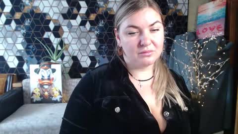 Snapshot of nikaskylink chatting on 03-13-26, 06:53 Nika online show from 03-13-26, 06:53