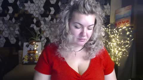 Snapshot of nikaskylink chatting on 03-14-26, 01:44 Nika online show from 03-14-26, 01:44