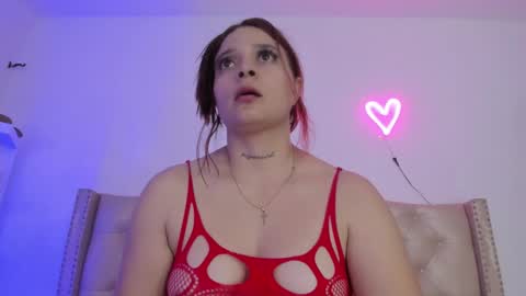 Niikii online show from 02-15-25, 04:36