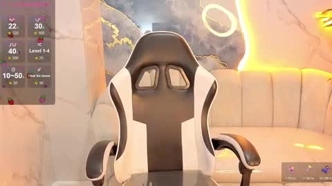 Snapshot of nikka_tx chatting on 02-25-26, 12:59 Online 2200 to 600 online show from 02-25-26, 12:59