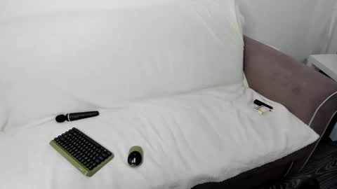 Snapshot of nikki000cool chatting on 02-02-25, 12:13 Veronika online show from 02-02-25, 12:13