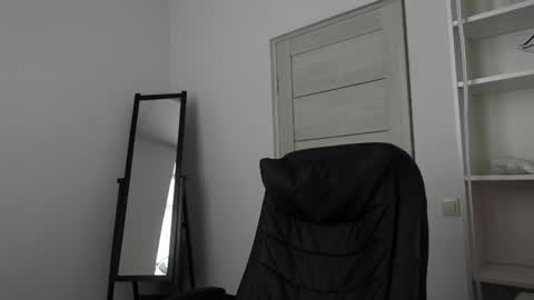 nikki online show from 01-11-26, 08:08