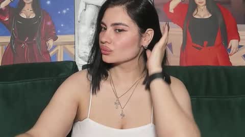 Nikki Kardashian online show from 10-03-25, 05:10