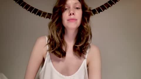 Nikki online show from 12-25-24, 01:09