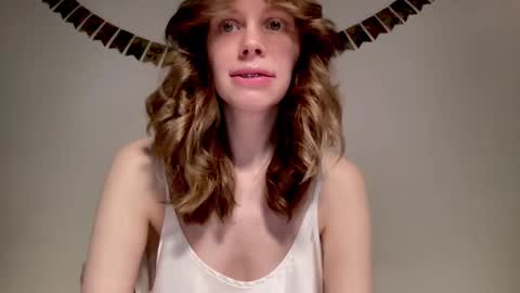 Nikki online show from 12-26-24, 10:16