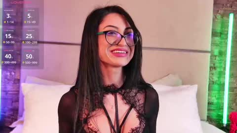 Snapshot of nikki_starx chatting on 03-09-25, 06:43 Nikki online show from 03-09-25, 06:43