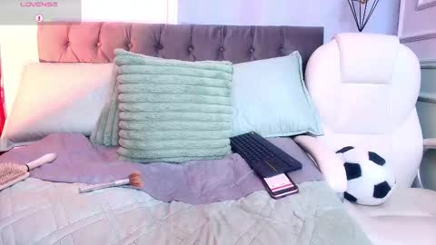 Nikita online show from 10-03-25, 07:44