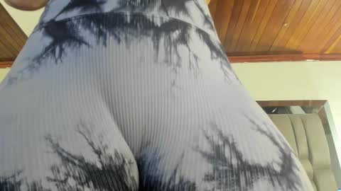     online show from 10-31-25, 11:33