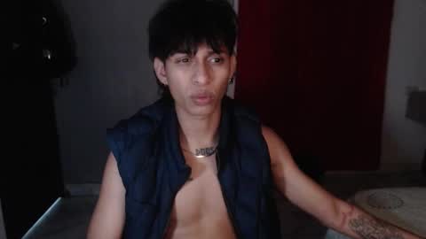 Snapshot of niklaus_wolf chatting on 10-13-25, 06:02 niklaus_wolf online show from 10-13-25, 06:02