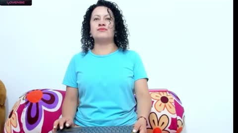 Snapshot of nikol32__ chatting on 01-21-25, 12:07 dayan online show from 01-21-25, 12:07