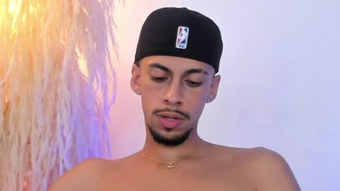 Snapshot of nikolay_dimitrov chatting on 07-31-26, 01:05 online show from 07-31-26, 01:05