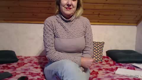 Nikole1 online show from 01-10-25, 10:28