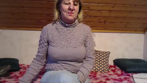 Nikole1 online show from 01-16-25, 10:53