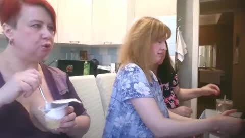 Nikoletta online show from 01-22-25, 07:57