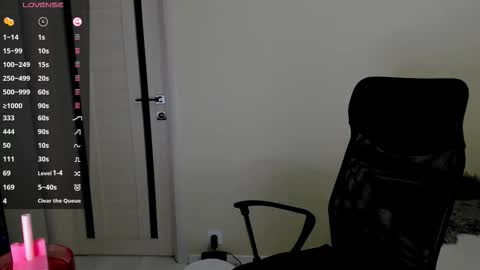      online show from 09-18-25, 02:57