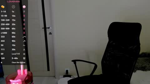      online show from 09-26-25, 05:11