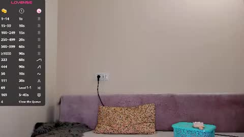      online show from 06-21-26, 11:13
