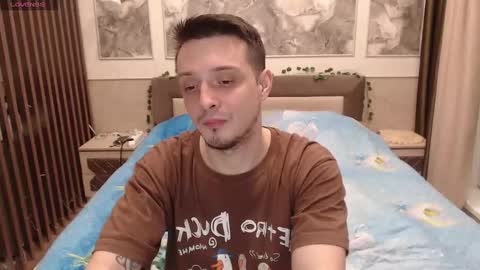 Nikolos online show from 01-15-25, 04:54