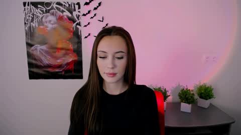 nikonara_ online show from 02-05-25, 12:38