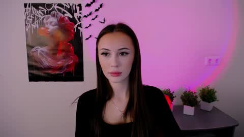 nikonara_ online show from 02-08-25, 09:56