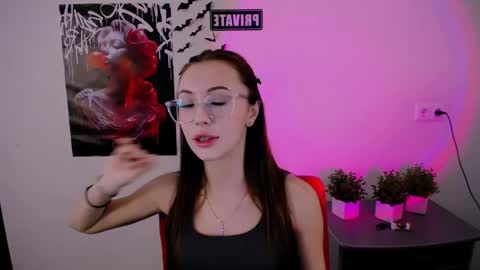 nikonara_ online show from 03-11-25, 10:29