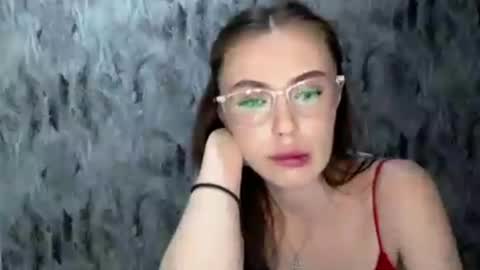 nikonara_ online show from 07-28-26, 08:52
