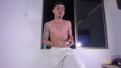 Snapshot of nikostone chatting on 07-12-26, 05:53 Niko Stone online show from 07-12-26, 05:53