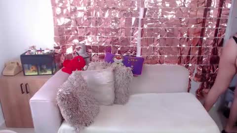 Snapshot of niky_blue chatting on 11-02-25, 08:22 niky_blue online show from 11-02-25, 08:22