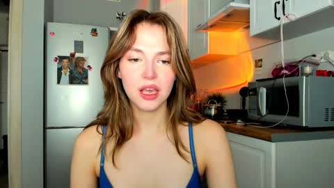 Veronica online show from 02-27-25, 07:55