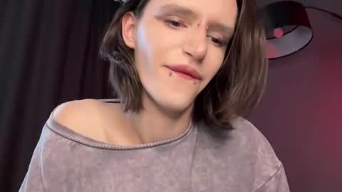 Snapshot of niky_long chatting on 07-16-26, 12:00 Niky online show from 07-16-26, 12:00