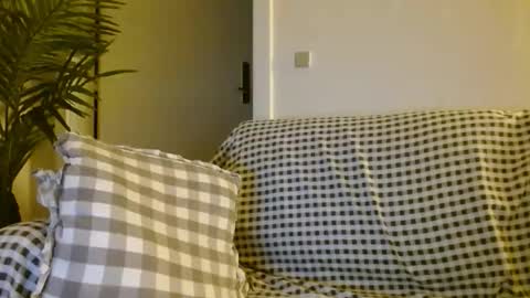 niky_sweet19 online show from 09-11-25, 09:26