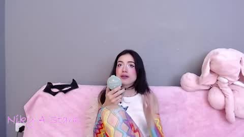 Snapshot of nikyastark chatting on 02-25-25, 07:20 Niky A Stark online show from 02-25-25, 07:20