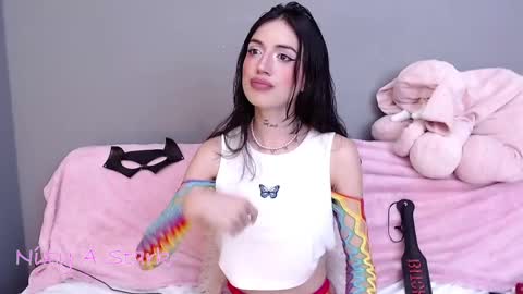 Snapshot of nikyastark chatting on 02-25-25, 01:39 Niky A Stark online show from 02-25-25, 01:39