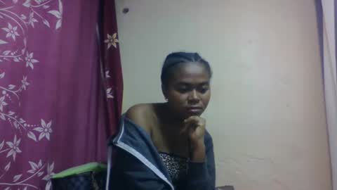 nilah online show from 09-26-25, 08:13