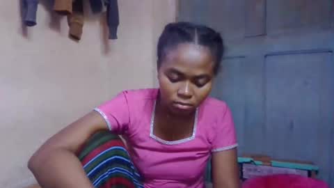 nilah online show from 05-16-26, 08:11