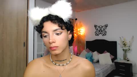 Nilam online show from 02-22-25, 05:02