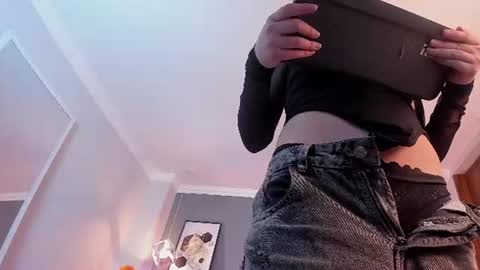 nina_ford_ online show from 08-05-26, 02:58