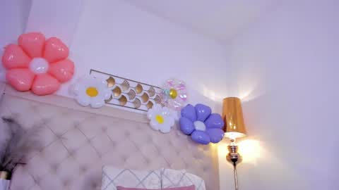 nina joyce online show from 03-31-26, 08:09