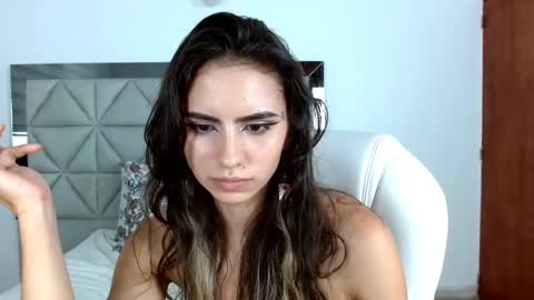 Snapshot of nina_pons chatting on 12-04-24, 11:57  Nina  online show from 12-04-24, 11:57