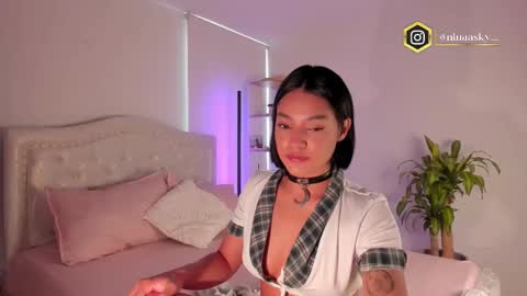 Snapshot of ninaa_sky chatting on 11-30-25, 01:59 online show from 11-30-25, 01:59