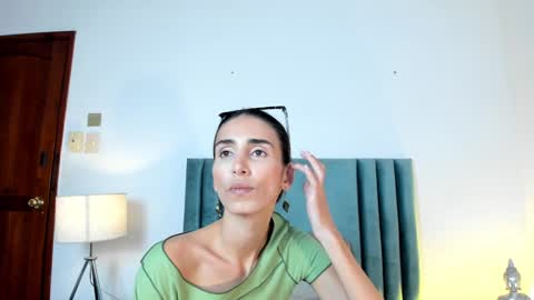 Nina online show from 12-18-24, 06:03