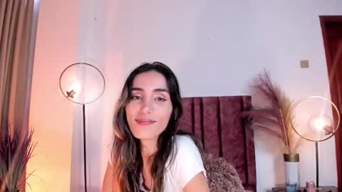 Nina online show from 02-17-25, 06:15
