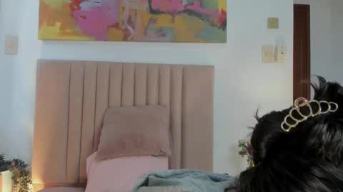 Nina online show from 10-07-25, 11:51
