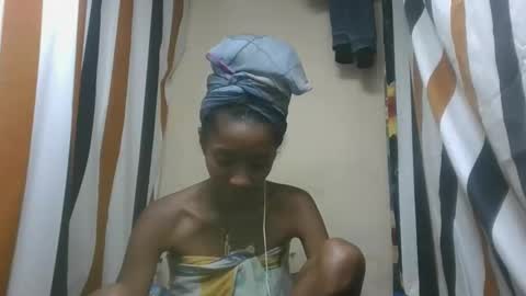 ninaeaa online show from 12-20-25, 08:27