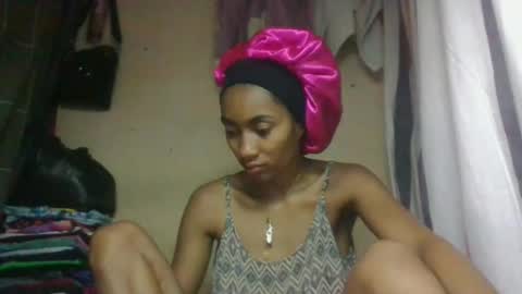 ninaeaa online show from 04-21-26, 03:50