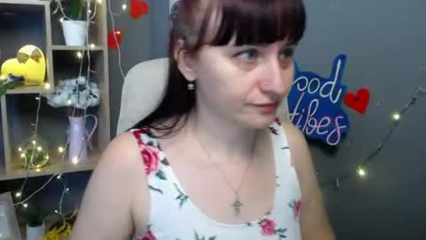 Snapshot of ninaflawlees chatting on 07-19-26, 06:06 ninaflawlees online show from 07-19-26, 06:06