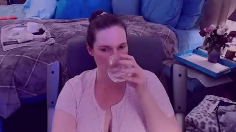 Snapshot of ninajaymes chatting on 02-12-25, 07:34 Nina Jaymes online show from 02-12-25, 07:34