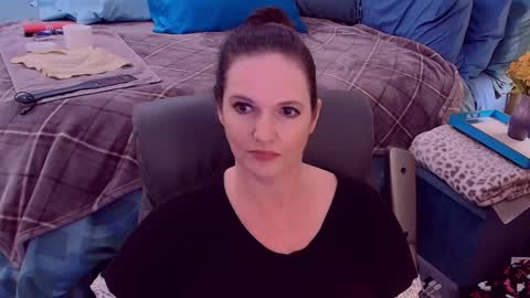 Snapshot of ninajaymes chatting on 10-09-25, 10:30 Nina Jaymes online show from 10-09-25, 10:30